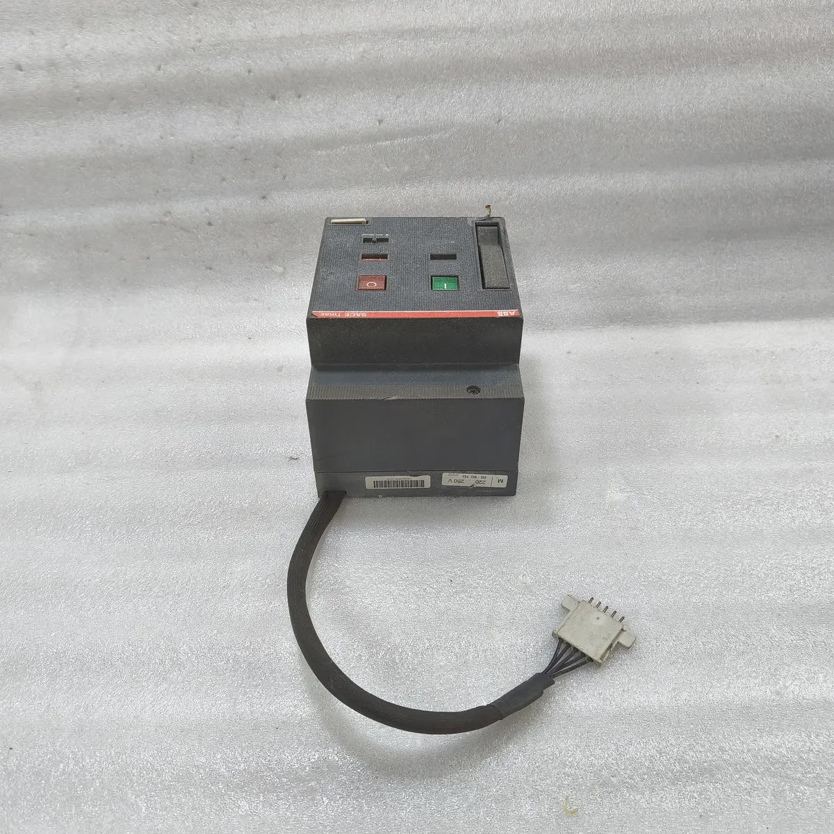 ABB MOE T4-T5 Motor Operating Mechanism 220-250V 50-60Hz SACE Tmax