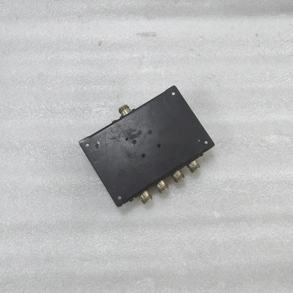 Procom HPRS4-N Antenna Splitter 4-Way RX 50-960MHz 12V Denmark