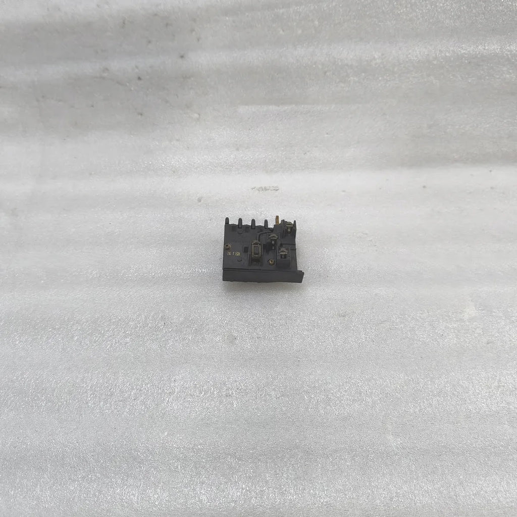 Fuji RCo3737-1C Auxiliary Contact Block for Fuji Contactors