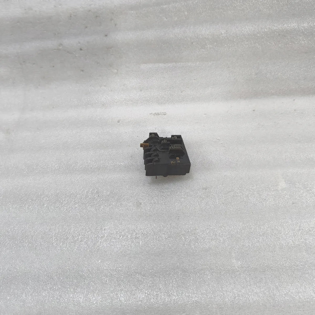 Fuji RCo3737-1C Auxiliary Contact Block for Fuji Contactors