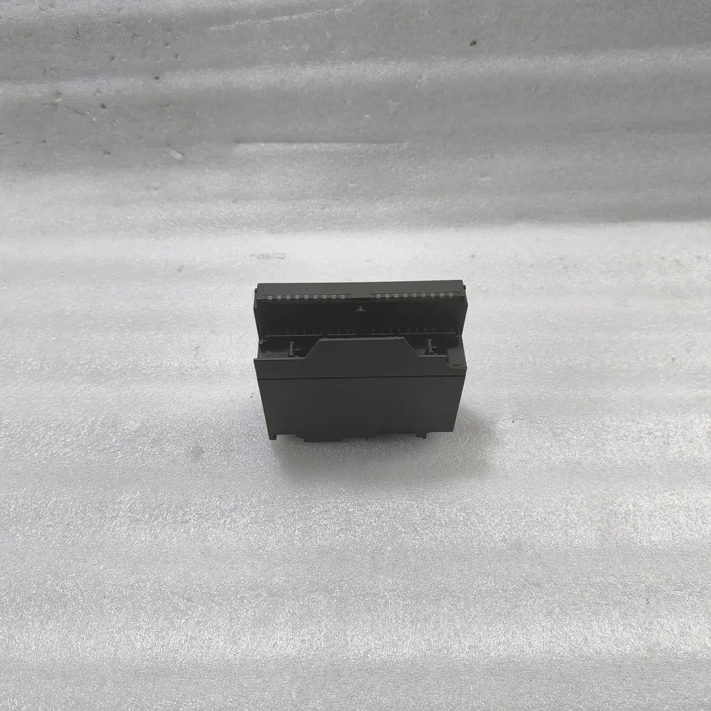 Siemens 6ES7 332-5HD01-0AB0 SIMATIC S7 SM332 AO 4x12Bit Analog Output Module