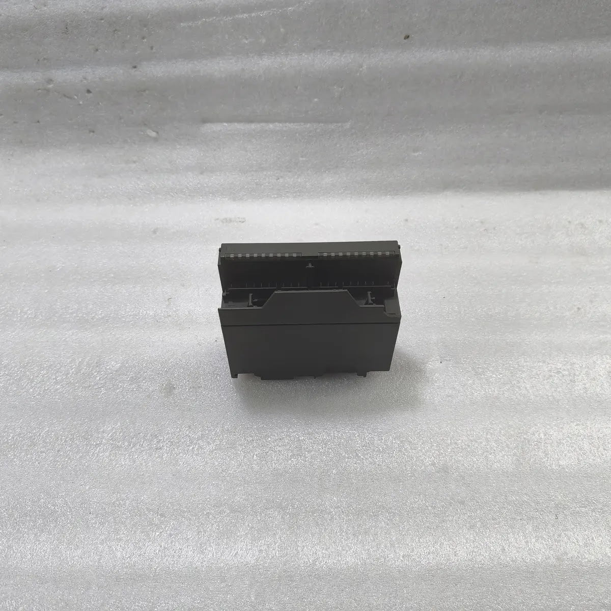 Siemens 6ES7 332-5HD01-0AB0 SIMATIC S7 SM332 AO 4x12Bit Analog Output Module