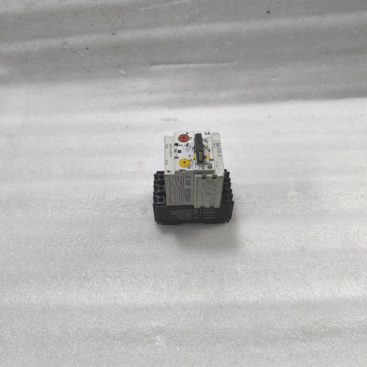 Moeller ZM-16-PKZ2 PKZ 2 Motor Breaker Trip Module 0.6-40A 600V AC 3-Phase