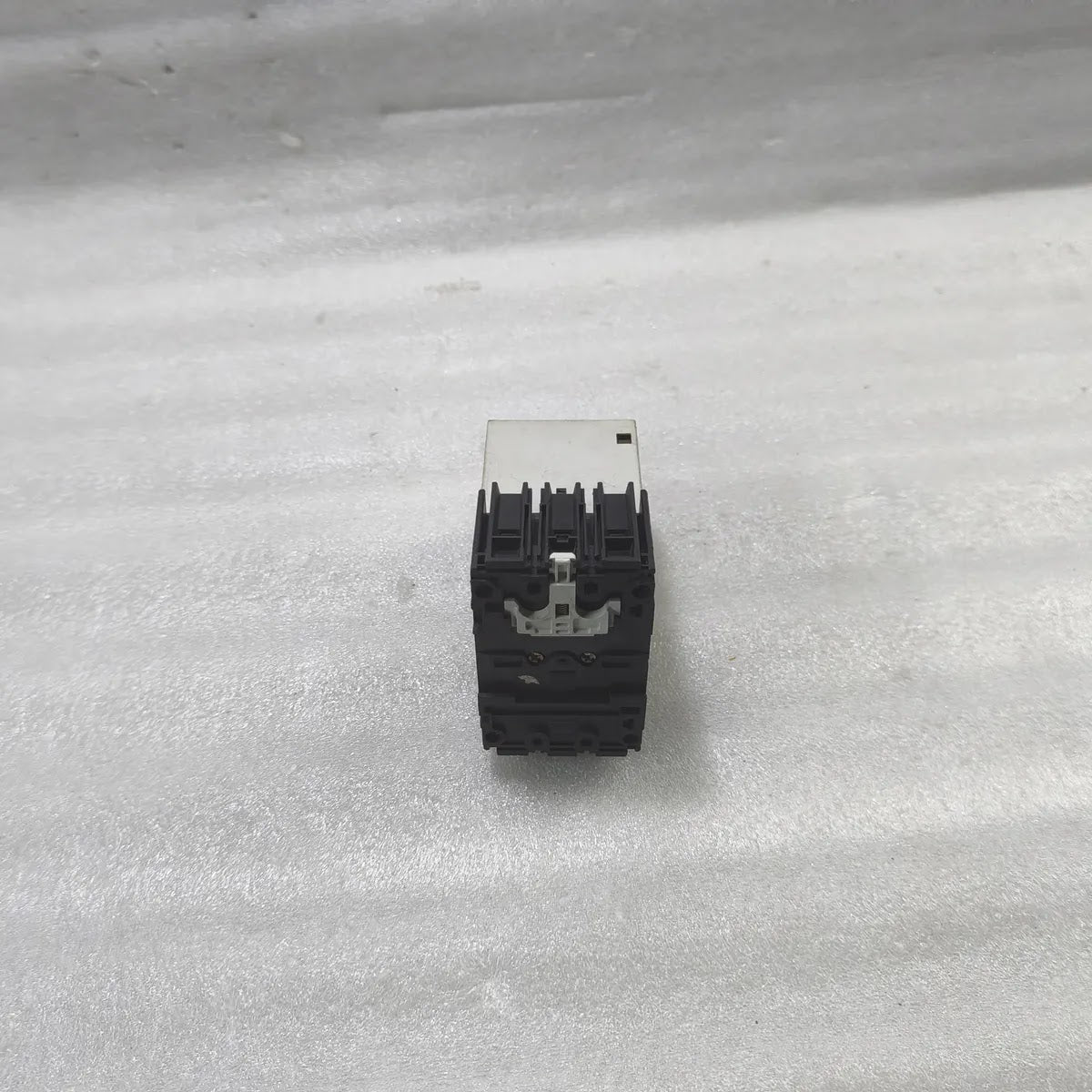 Moeller ZM-16-PKZ2 PKZ 2 Motor Breaker Trip Module 0.6-40A 600V AC 3-Phase