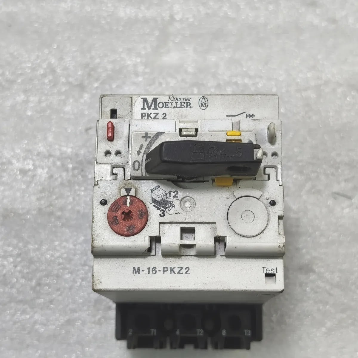 Moeller PKZ 2 M-16-PKZ2 Motor Protective Circuit Breaker 0.6-40A 600V AC 3-Pole