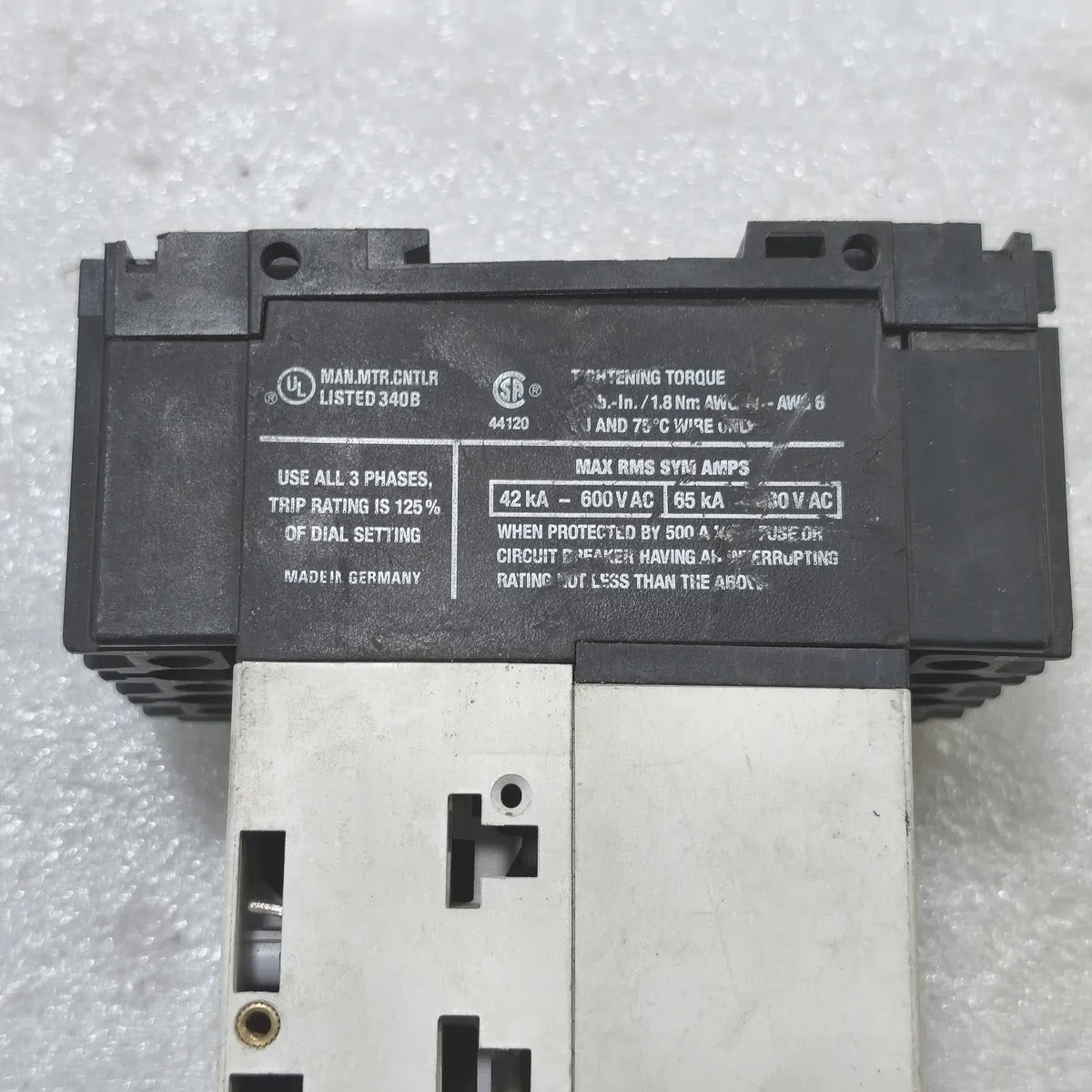 Moeller PKZ 2 M-16-PKZ2 Motor Protective Circuit Breaker 0.6-40A 600V AC 3-Pole