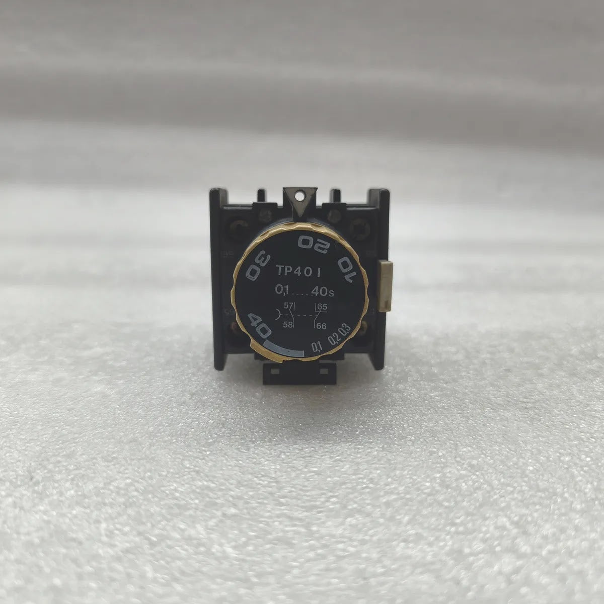 ABB TP40I Timer Module 10A 660V 0.1-40s IEC 947-6-1 EN 60947-6-1
