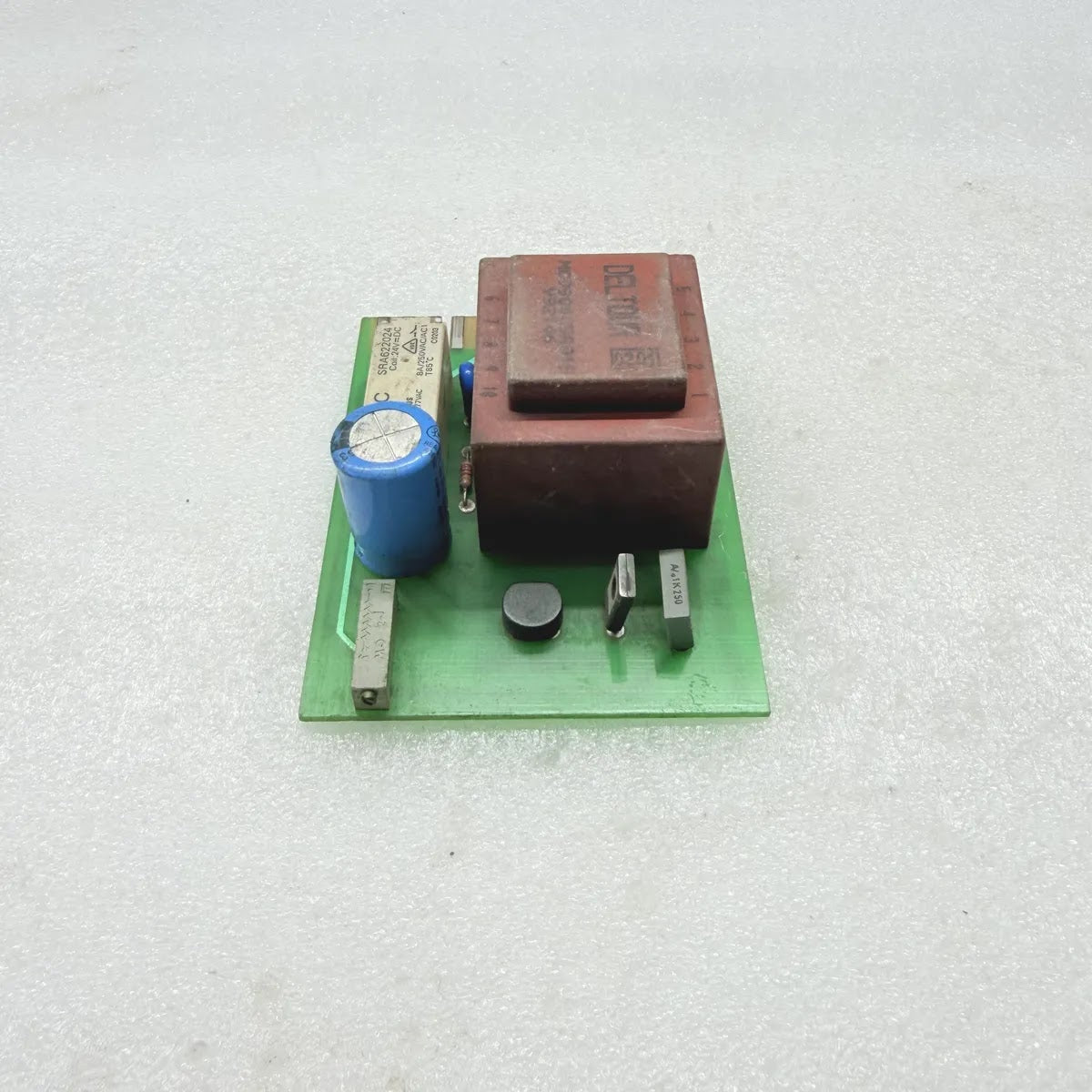 SERSA Niveau 3 PCB Control Board SHC SRA622024 Relay 10A 277VAC Coil 24VDC 8A