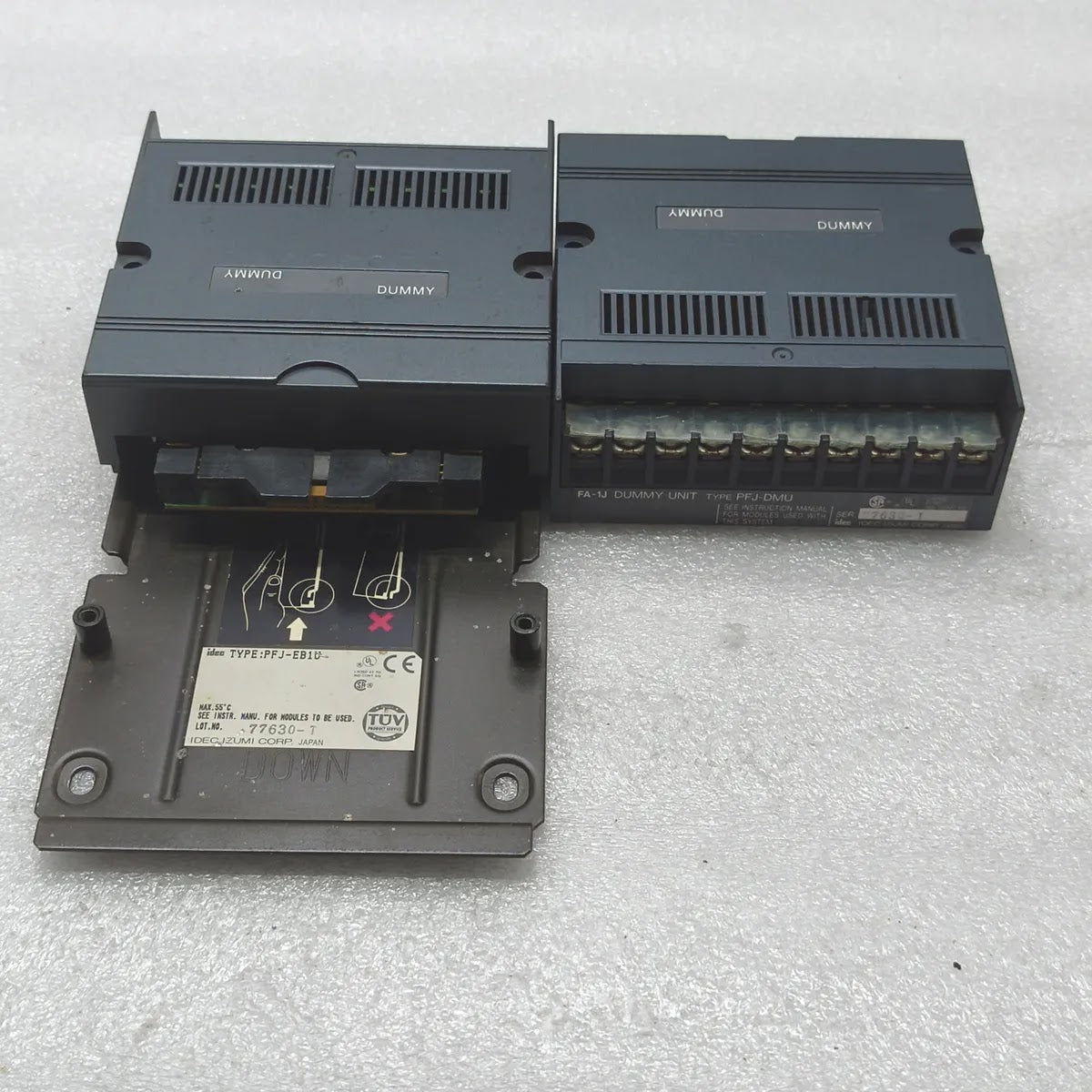 IDEC PFJ-DMU (2 UNIT) FA-1J BASE Unit