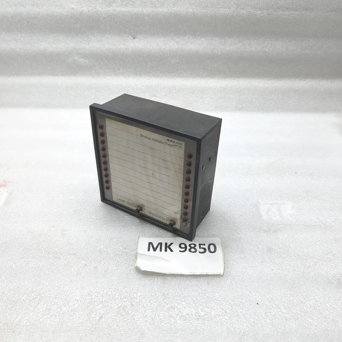 SELCO M4700-80 Modbus Indicator Panel 20-Channel 24VDC