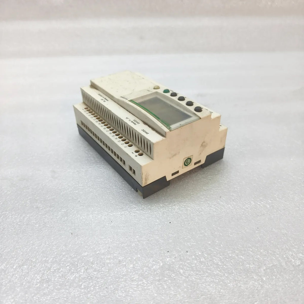 S Electric SR3B262BD Zelio Logic Smart Relay 24VDC 26 I/O FOR PARTS