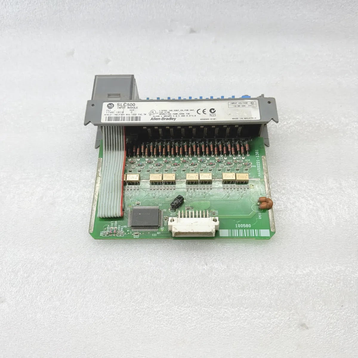 A Bradley 1746-IB16 SLC 500 DC Input Module 16-Point 10-30VDC