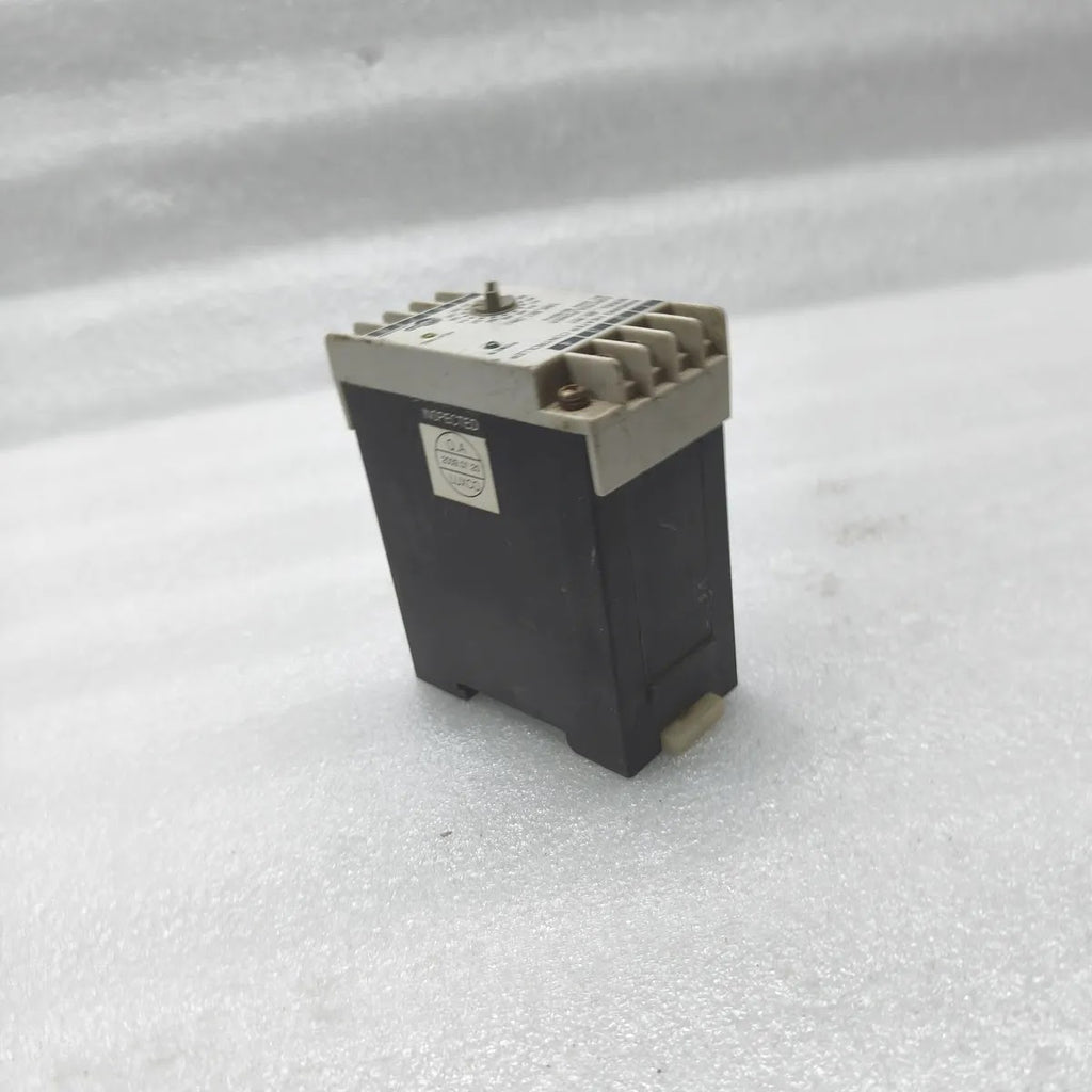 LUXCO SB-WH Winding Heater Controller AC220V 50/60Hz
