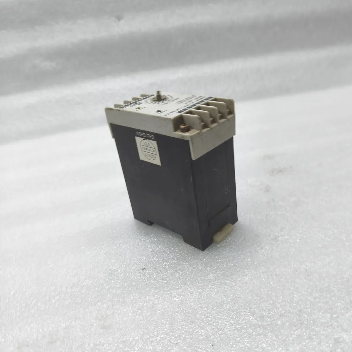 LUXCO SB-WH Winding Heater Controller AC220V 50/60Hz