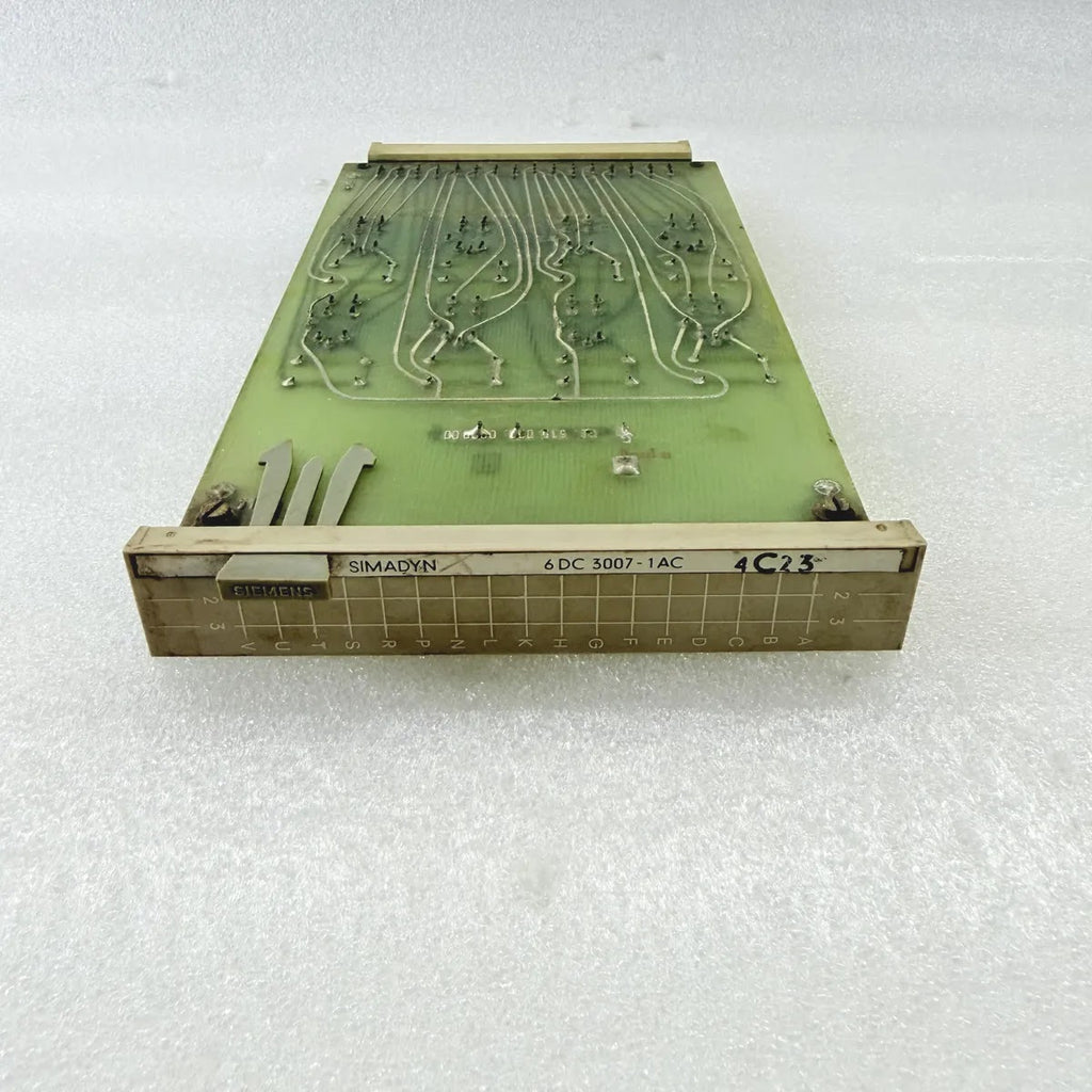 SIEMENS 6DC3007-1AC SIMADYN Relay Module 24V
