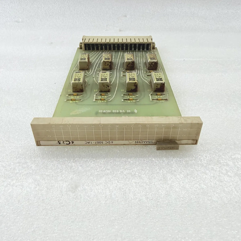 SIEMENS 6DC3007-1AC SIMADYN Relay Module 24V