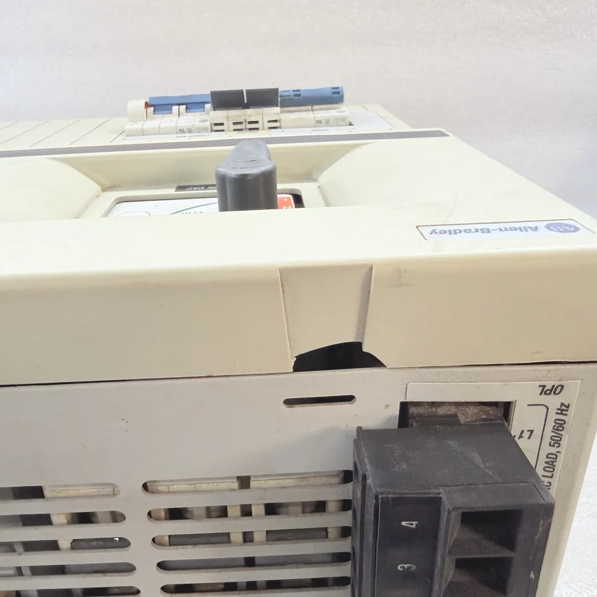 A Bradley 2094-XL75S-C1 Kinetix 6000 Line Interface Module 75A 460V