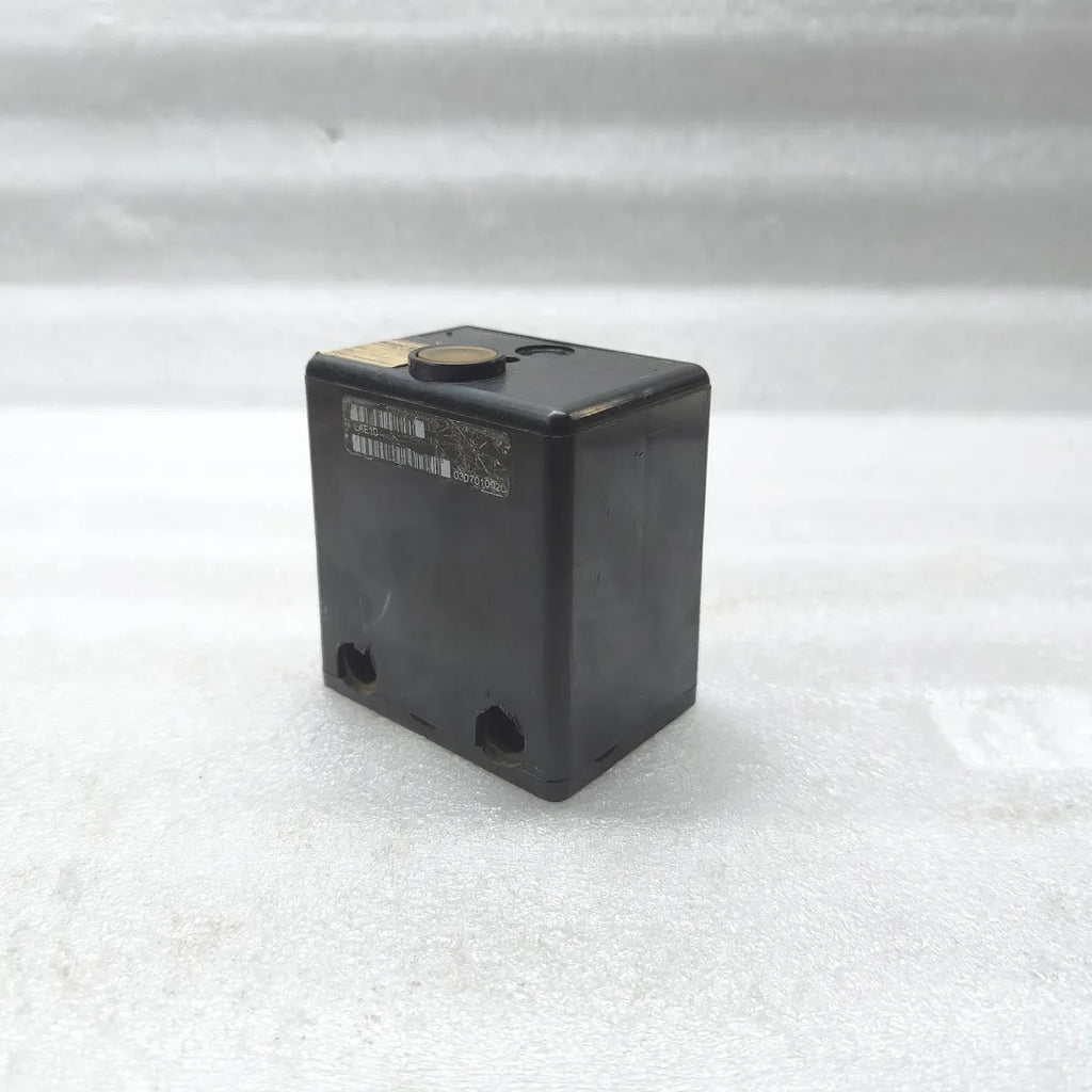 LANDIS & GYR LAE10 Flame Safeguard Burner Control Unit