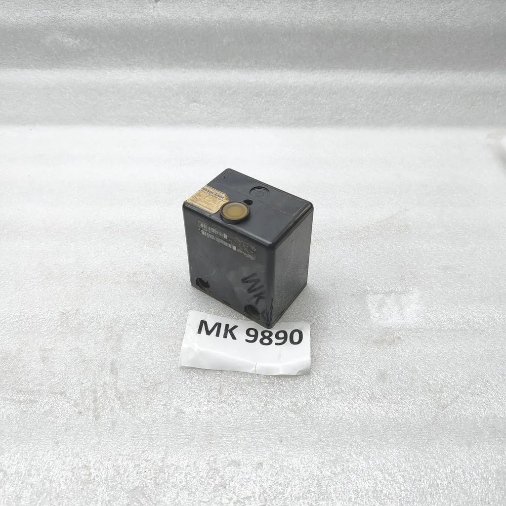 LANDIS & GYR LAE10 Flame Safeguard Burner Control Unit