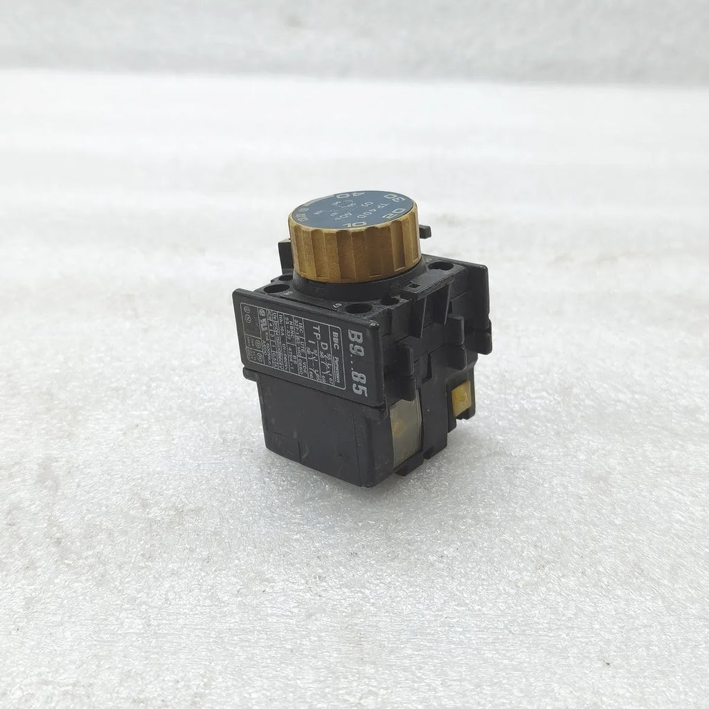 BBC TP40D Pneumatic Timer Block 0.1-40s 10A 660V