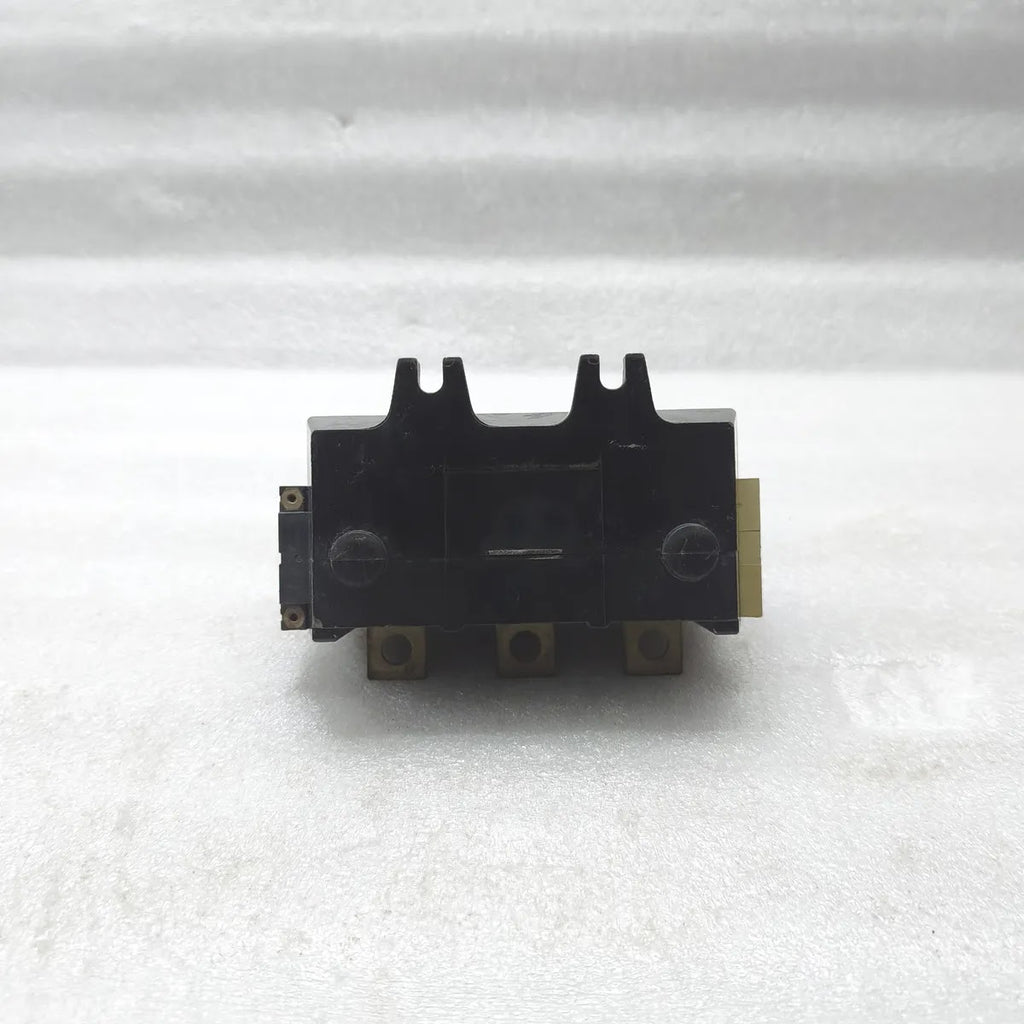 A Bradley 592-BOV16 Eutectic Alloy Overload Relay 40A 3P