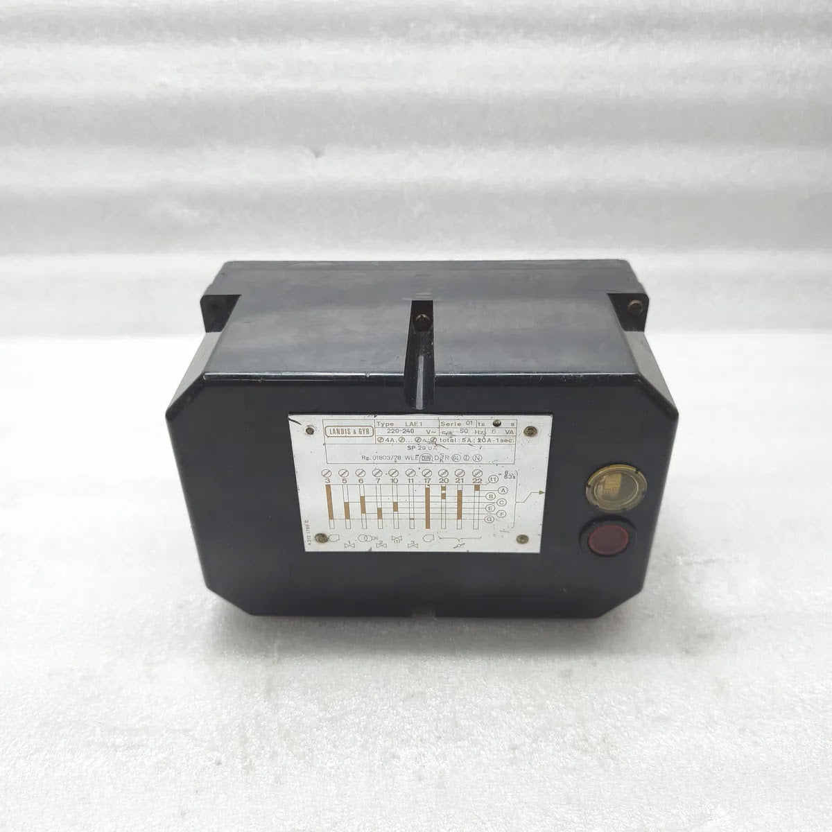 LANDIS & GYR LAE1 Oil Burner Control 220-240V 50Hz