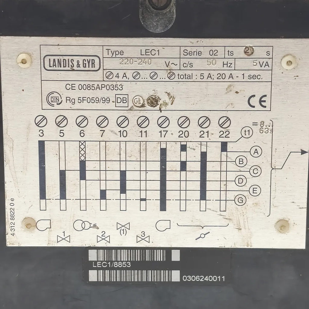 LANDIS & GYR LEC1/8853 Burner Control Unit 220-240V 50Hz WITHOUT BASE PLATE