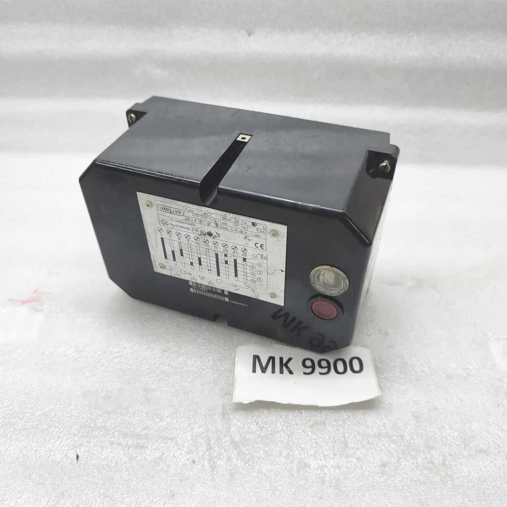 LANDIS & GYR LEC1/8853 Burner Control Unit 220-240V 50Hz WITHOUT BASE PLATE