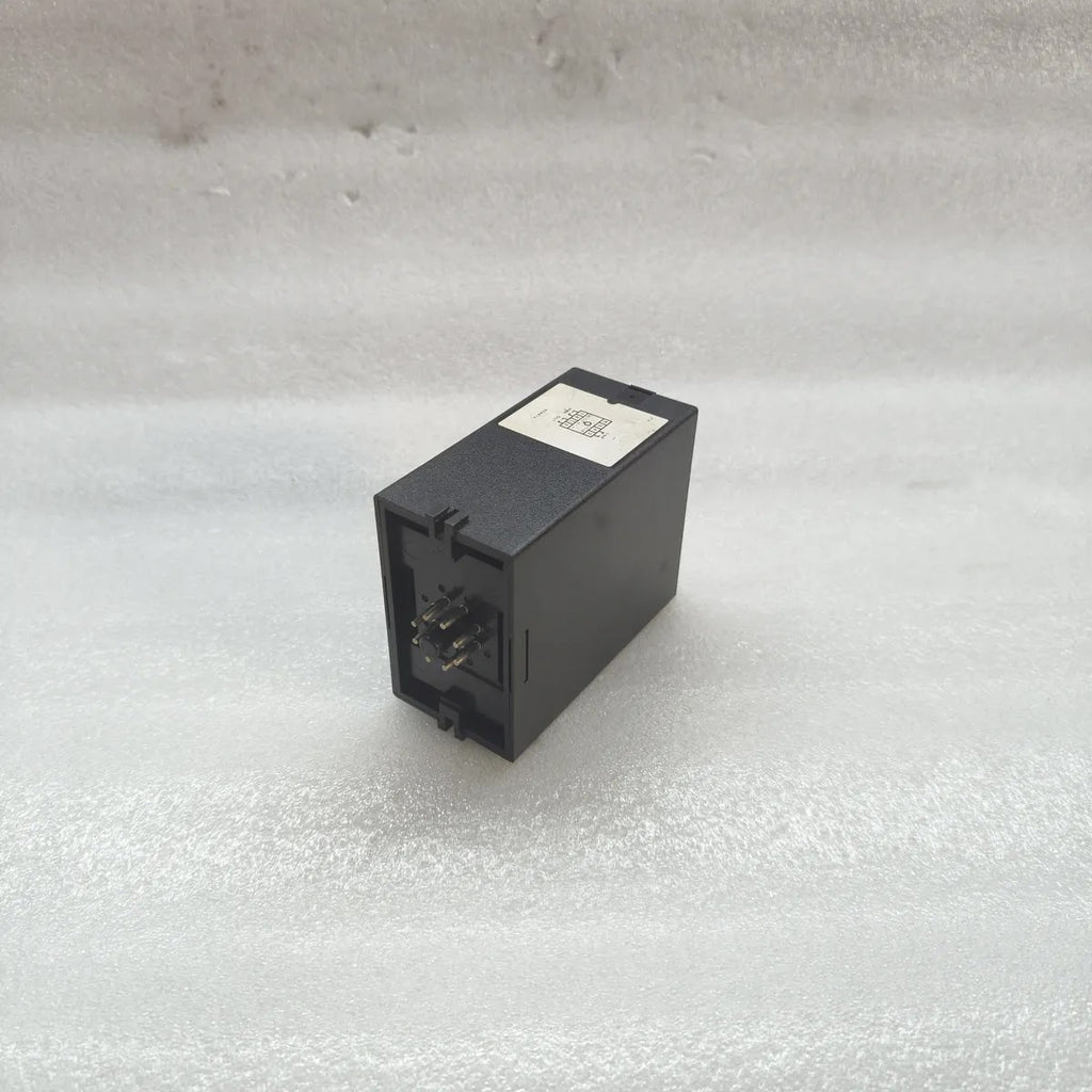M-SYSTEM SV-A6-R/TS Signal Transmitter 4-20mA to 1-5V DC 24V DC