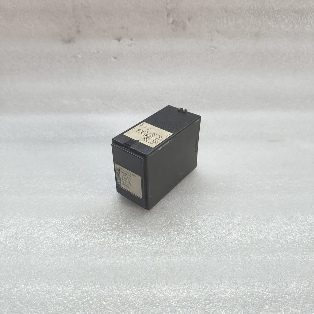 M-SYSTEM WVS-4WAA-H Signal Transmitter -10-10V DC to 4-20mA 220V AC