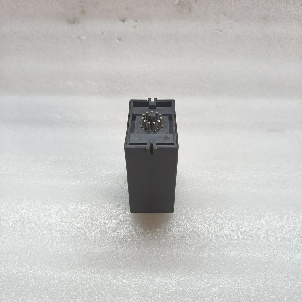 M-SYSTEM WVS-4WAA-H Signal Transmitter -10-10V DC to 4-20mA 220V AC