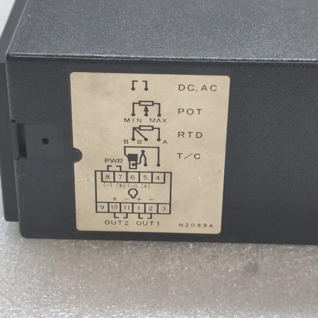 M-SYSTEM WVS-4WAA-H Signal Transmitter -10-10V DC to 4-20mA 220V AC