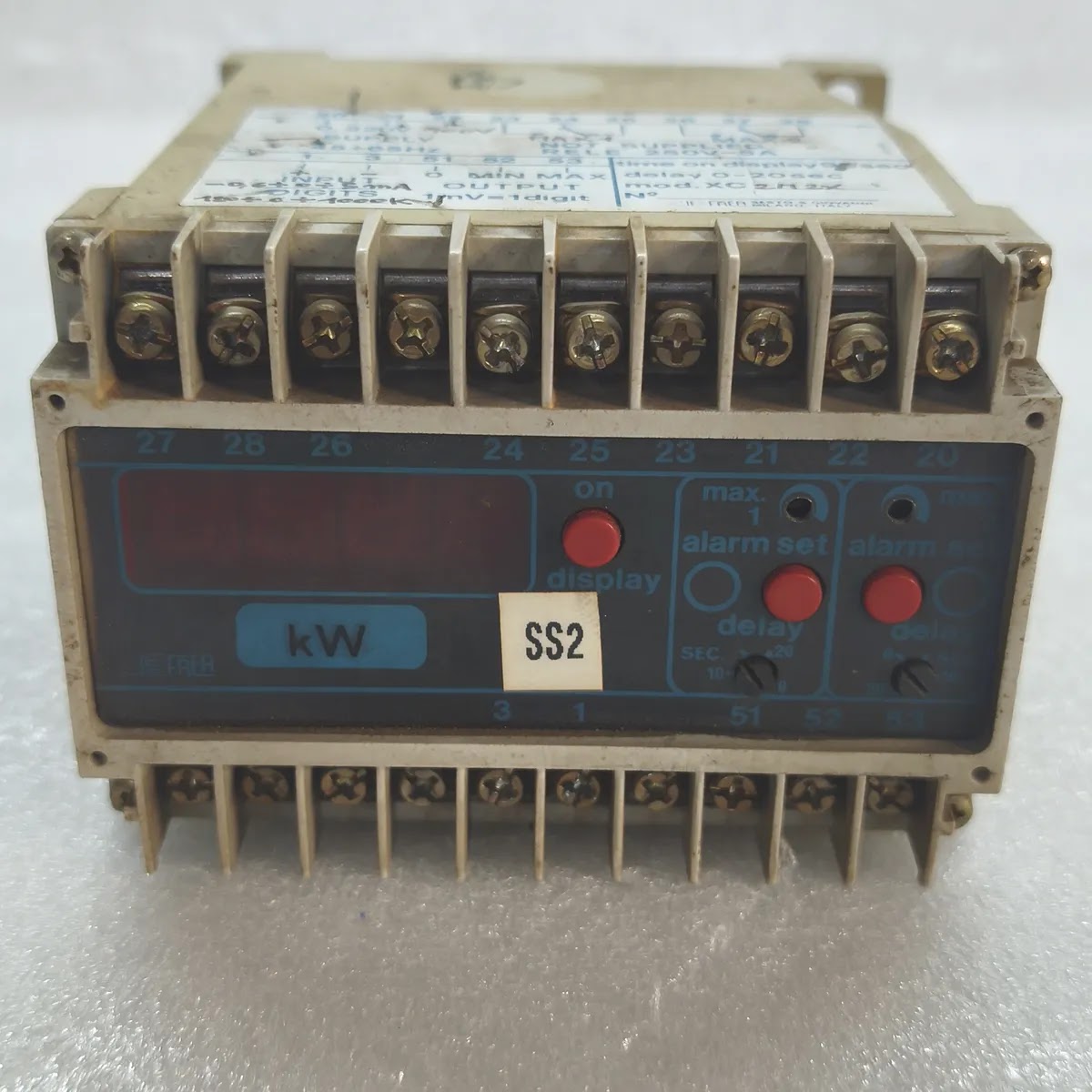 FRER SC 1033S kW Digital Panel Meter Alarm Relay 220/100V 45-65Hz Input