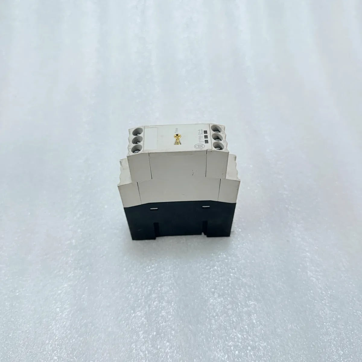 Moeller ETR4-51-A On-Delay Timing Relay 3-60s 24-240V AC/DC Ue 240/400V