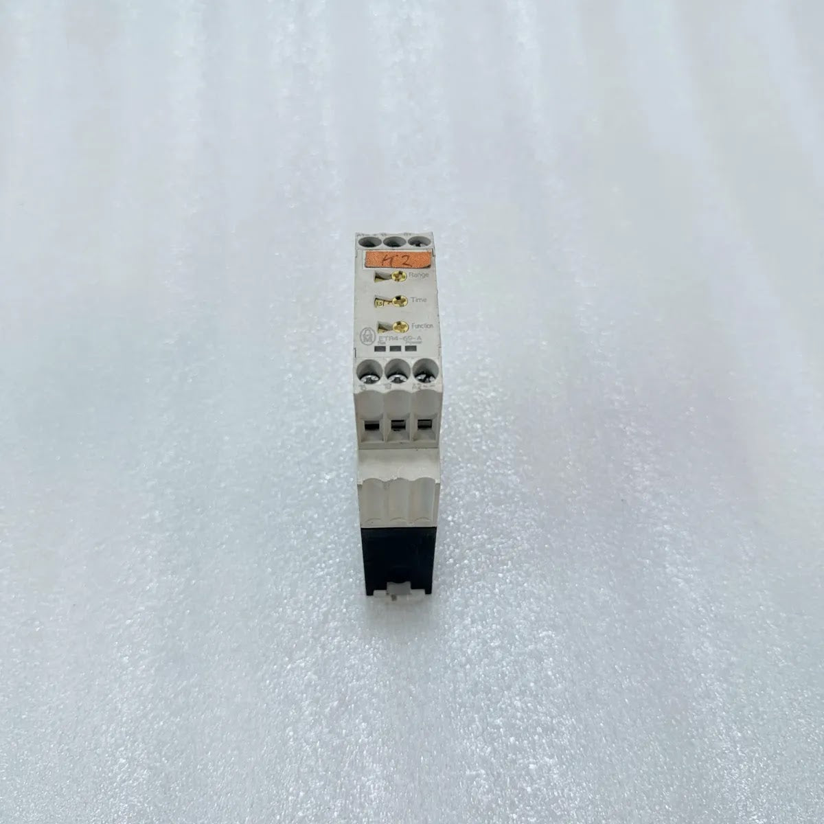 Moeller ETR4-69-A Multifunction Timing Relay 0.05s-100h 24-240V AC/DC Pre-Owned