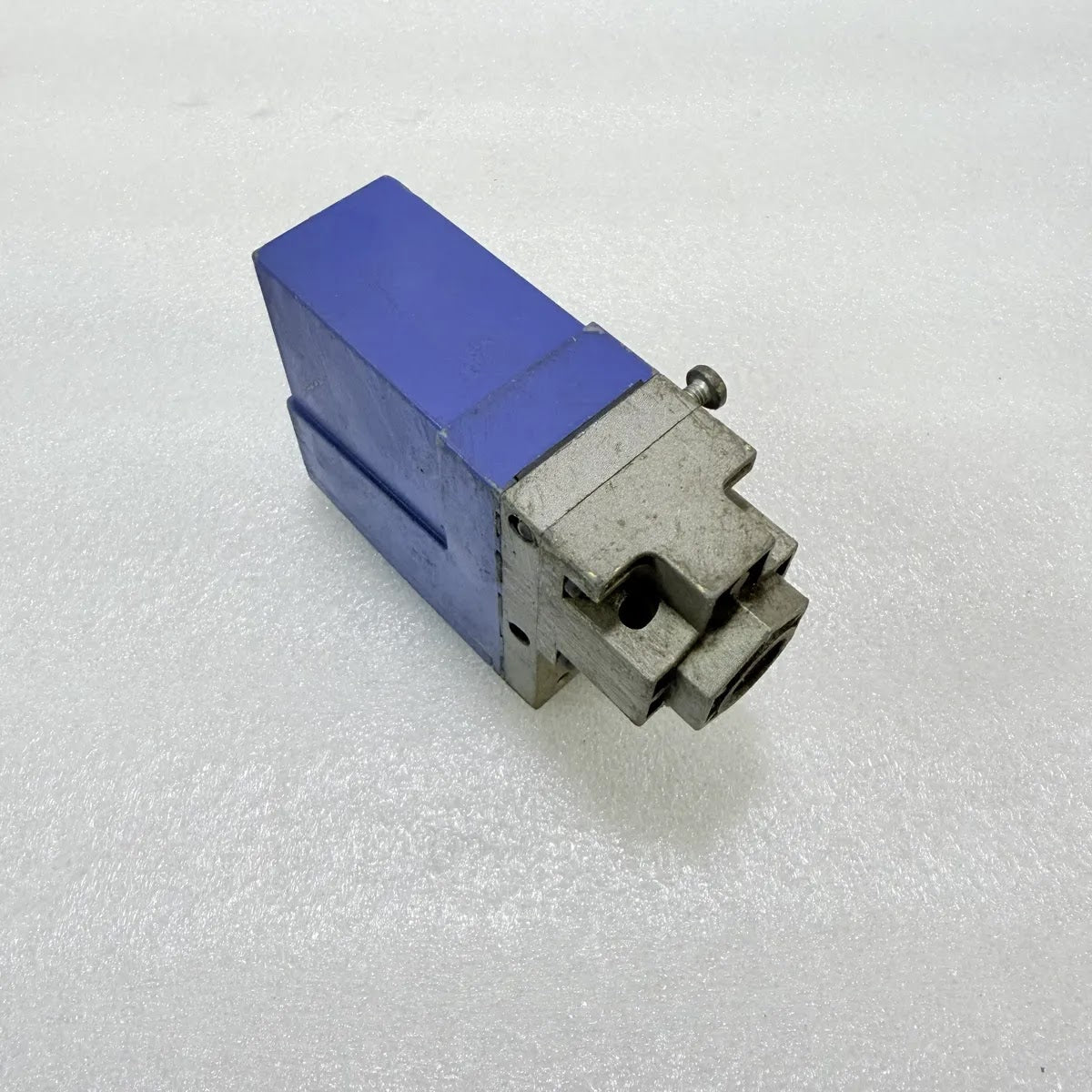 Telemecanique Nautilus XMLA010A2S13 Pressure Switch 10 Bar 145psi IP66
