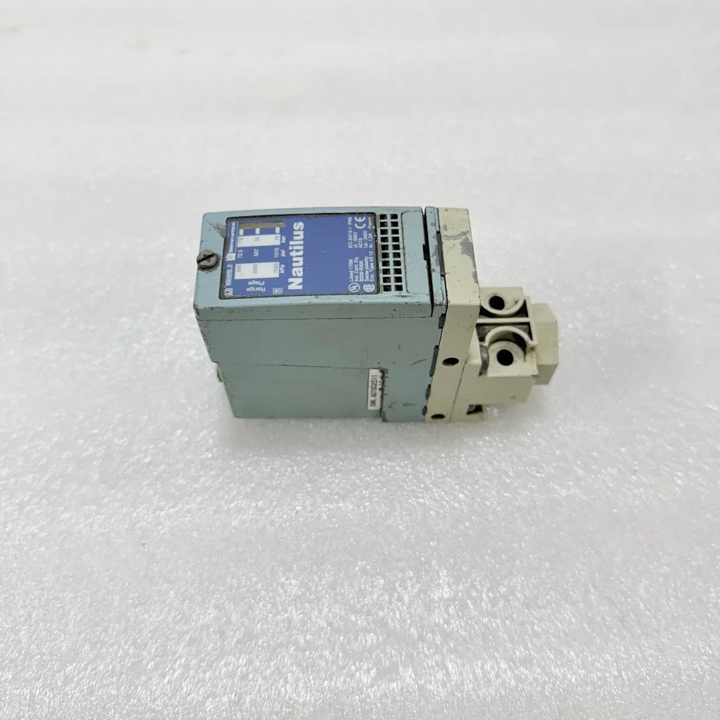 Telemecanique Nautilus XMLA070D2S11 Differential Pressure Switch 70 Bar