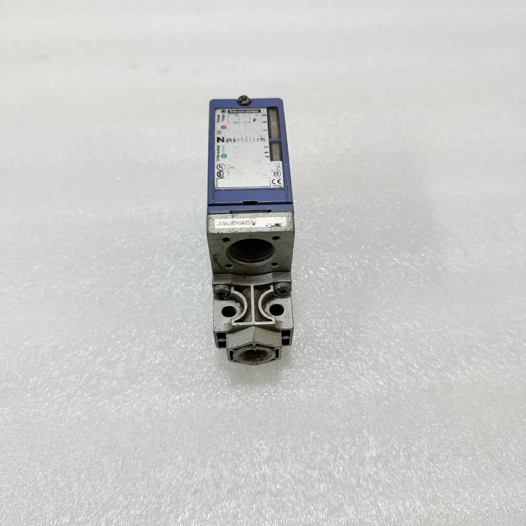 TELEMECANIQUE NAUTILUS XMLB010A2SLB DIFFERENTIAL PRESSURE SWITCH