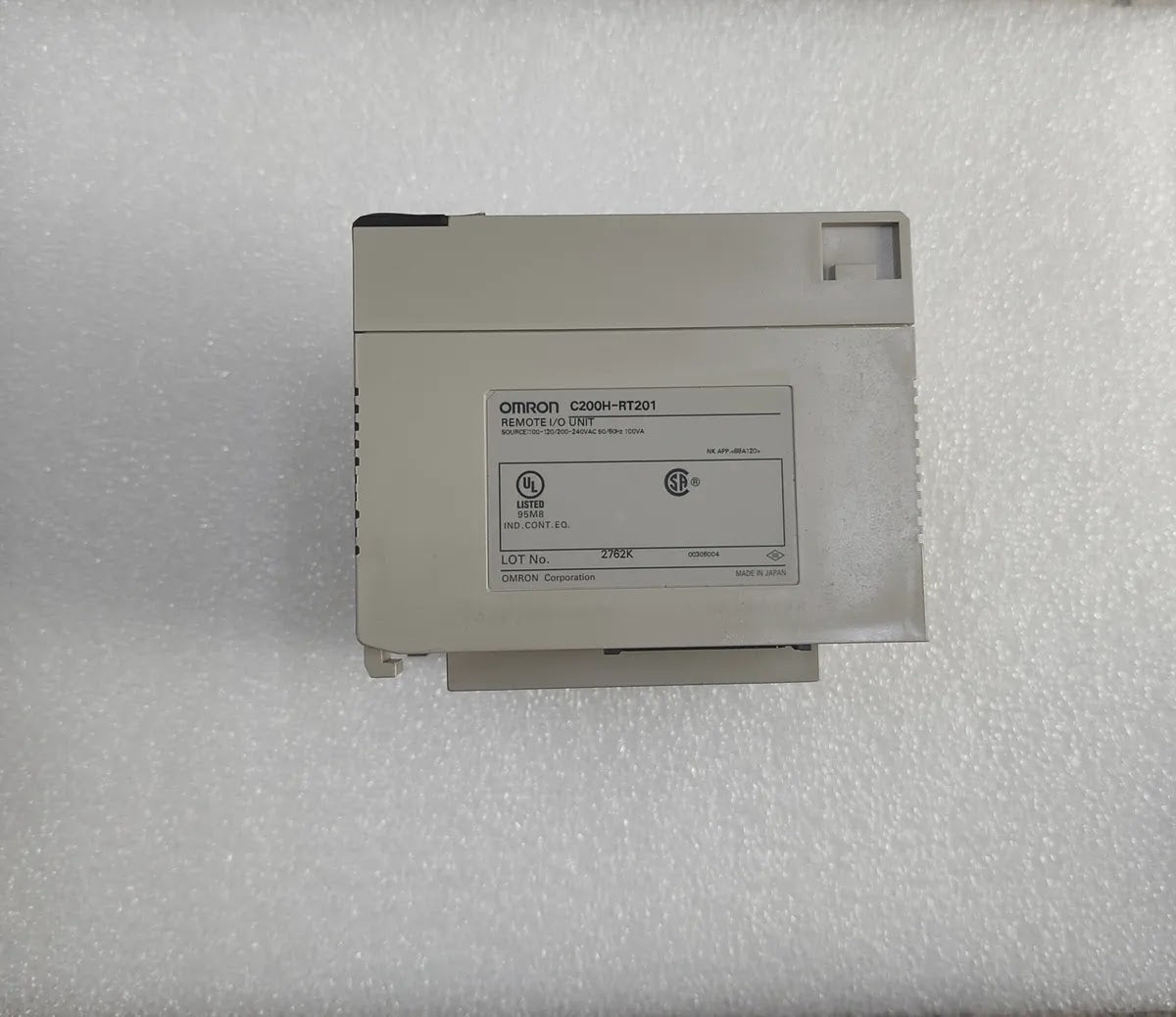 OMRON C200H-RT201 Remote I/O Unit 100-120/200-240VAC