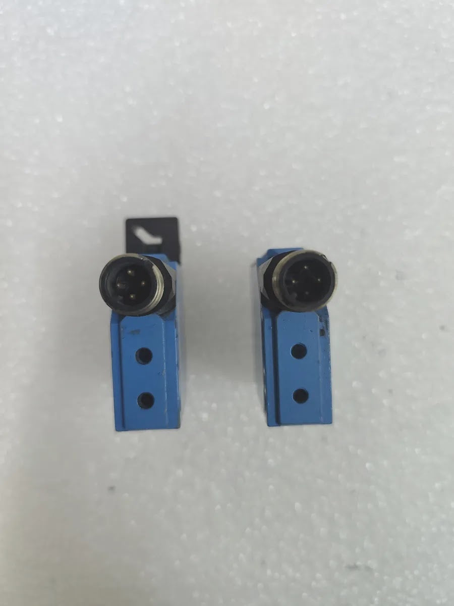 SICK WE12L-2P430 Photoelectric Sensor Receiver 10-30VDC