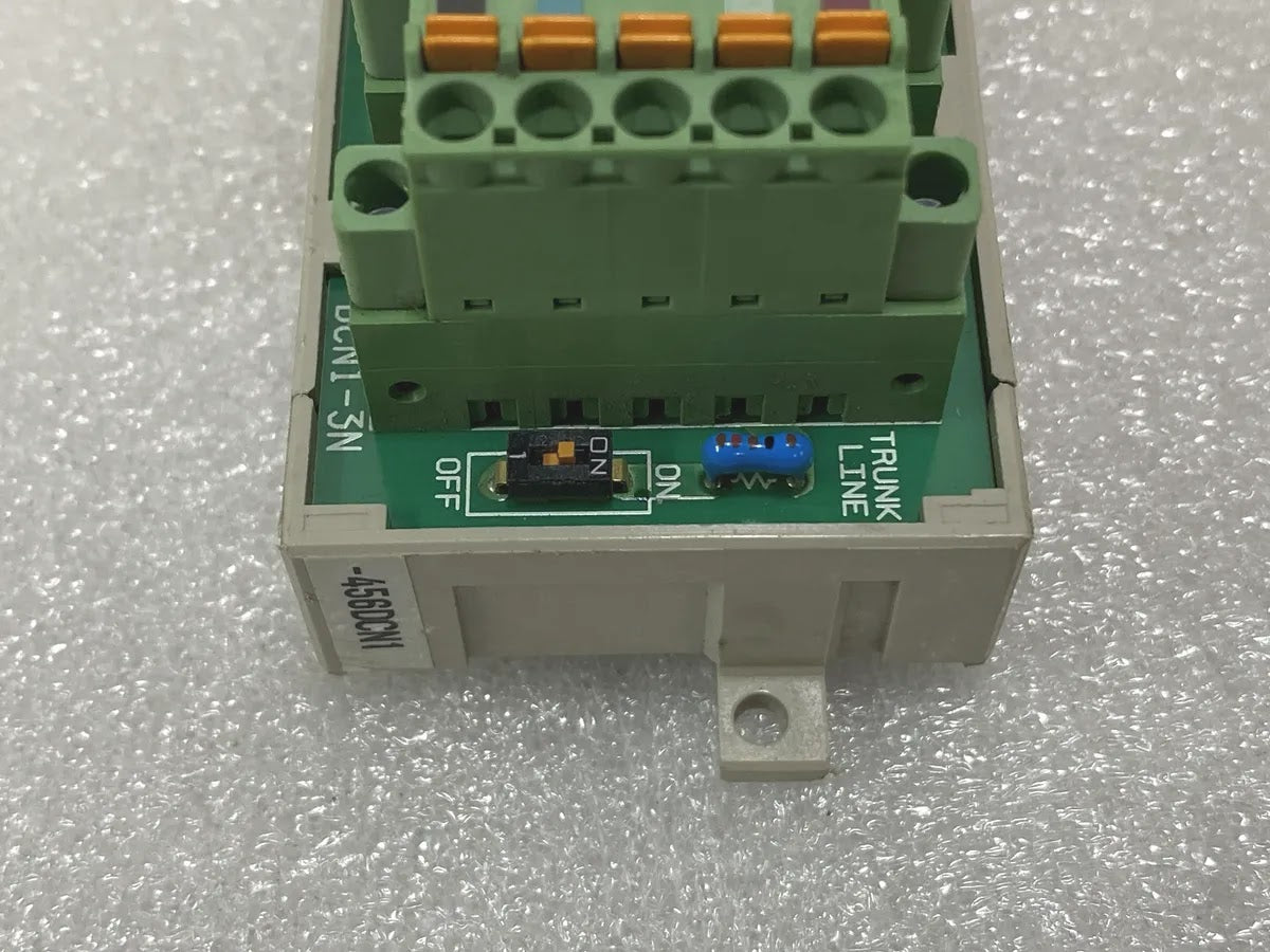 Omron DeviceNet Multidrop Tap Module Terminating Resistor DIN Rail Pre-Owned
