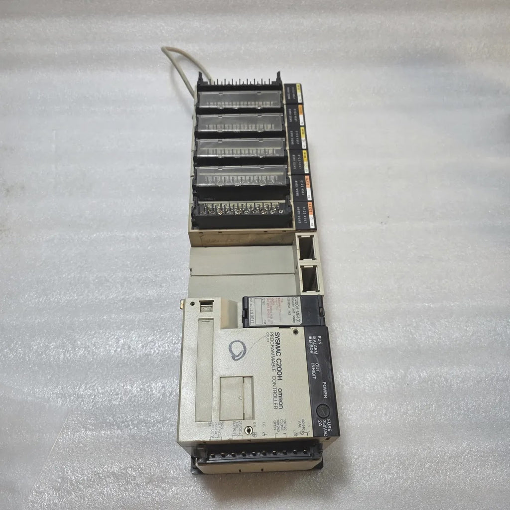OMRON SYSMAC C200H CPU01 PROGRAMMABLE CONTROLLER WITH IA122 I/O MODULES & ME431