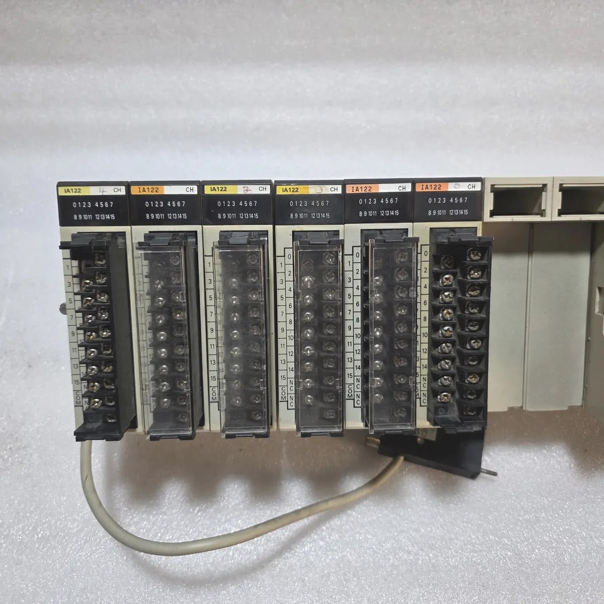OMRON SYSMAC C200H CPU01 PROGRAMMABLE CONTROLLER WITH IA122 I/O MODULES & ME431