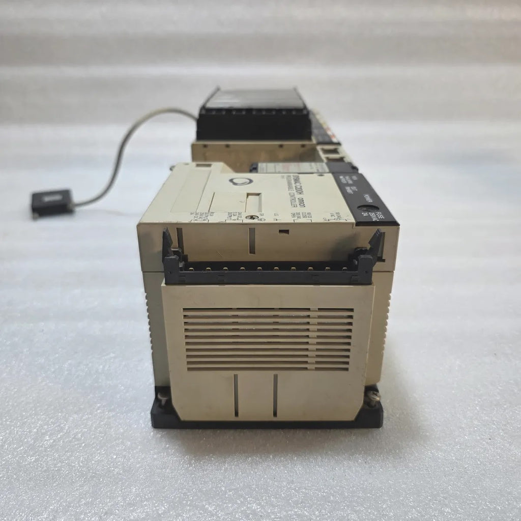 OMRON SYSMAC C200H CPU01 PROGRAMMABLE CONTROLLER WITH IA122 I/O MODULES & ME431