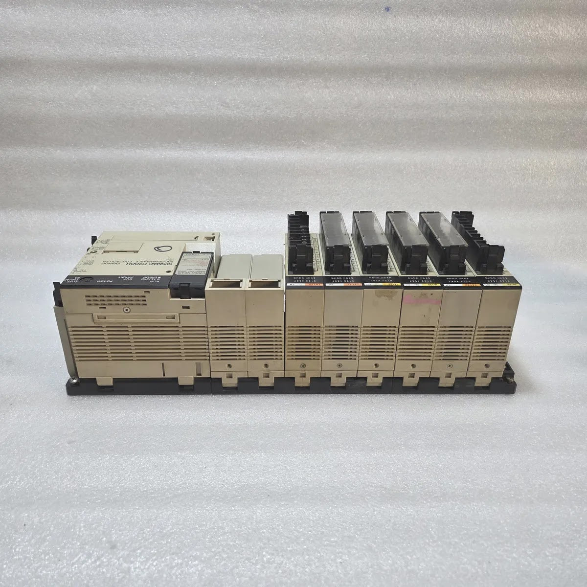 OMRON SYSMAC C200H CPU01 PROGRAMMABLE CONTROLLER WITH IA122 I/O MODULES & ME431