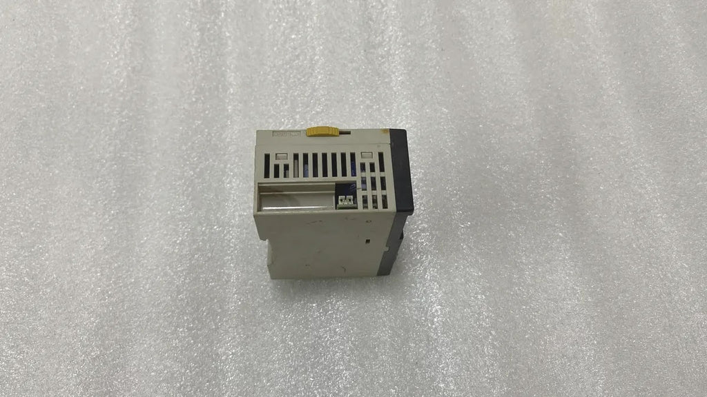 Omron CPM2C-S110C Programmable Controller PLC CPU 24VDC Pre-Owned