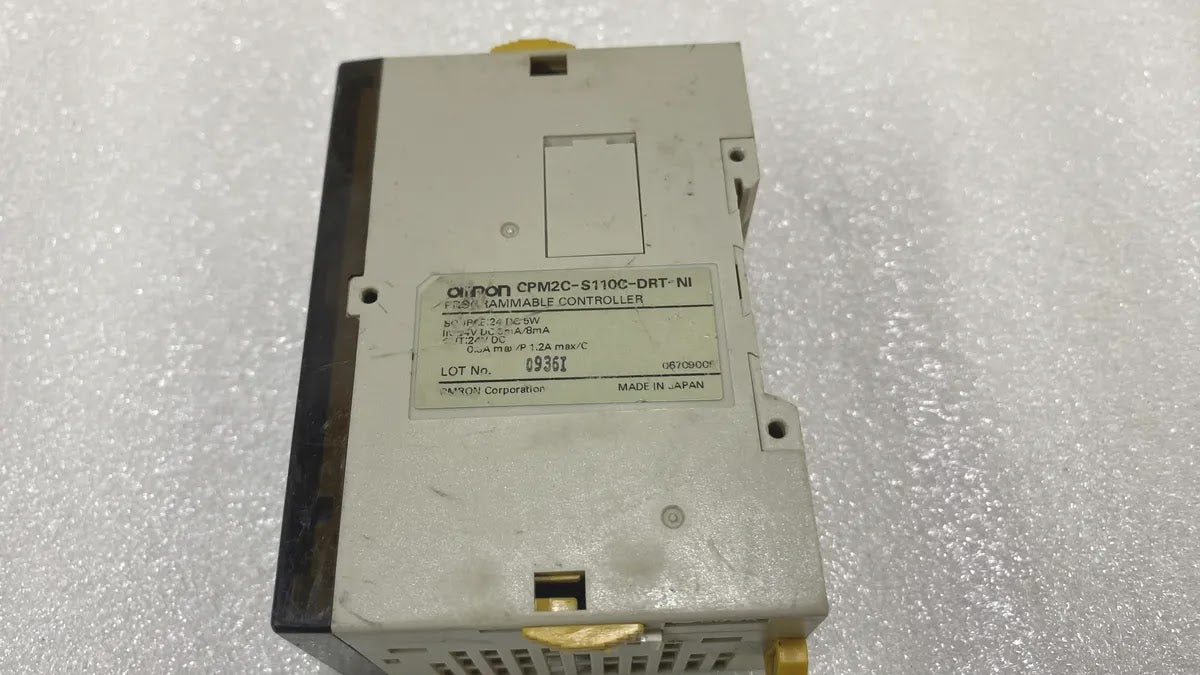 Omron CPM2C-S110C-DRT-NI Programmable Controller PLC DeviceNet 24VDC Pre-Owned