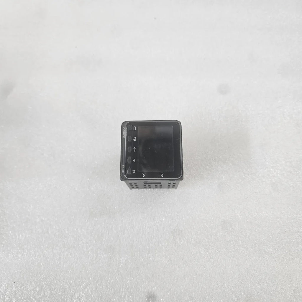 Omron E5CC-RX2ASM-800 Digital Controller 100-240VAC For Parts - FOR PARTS