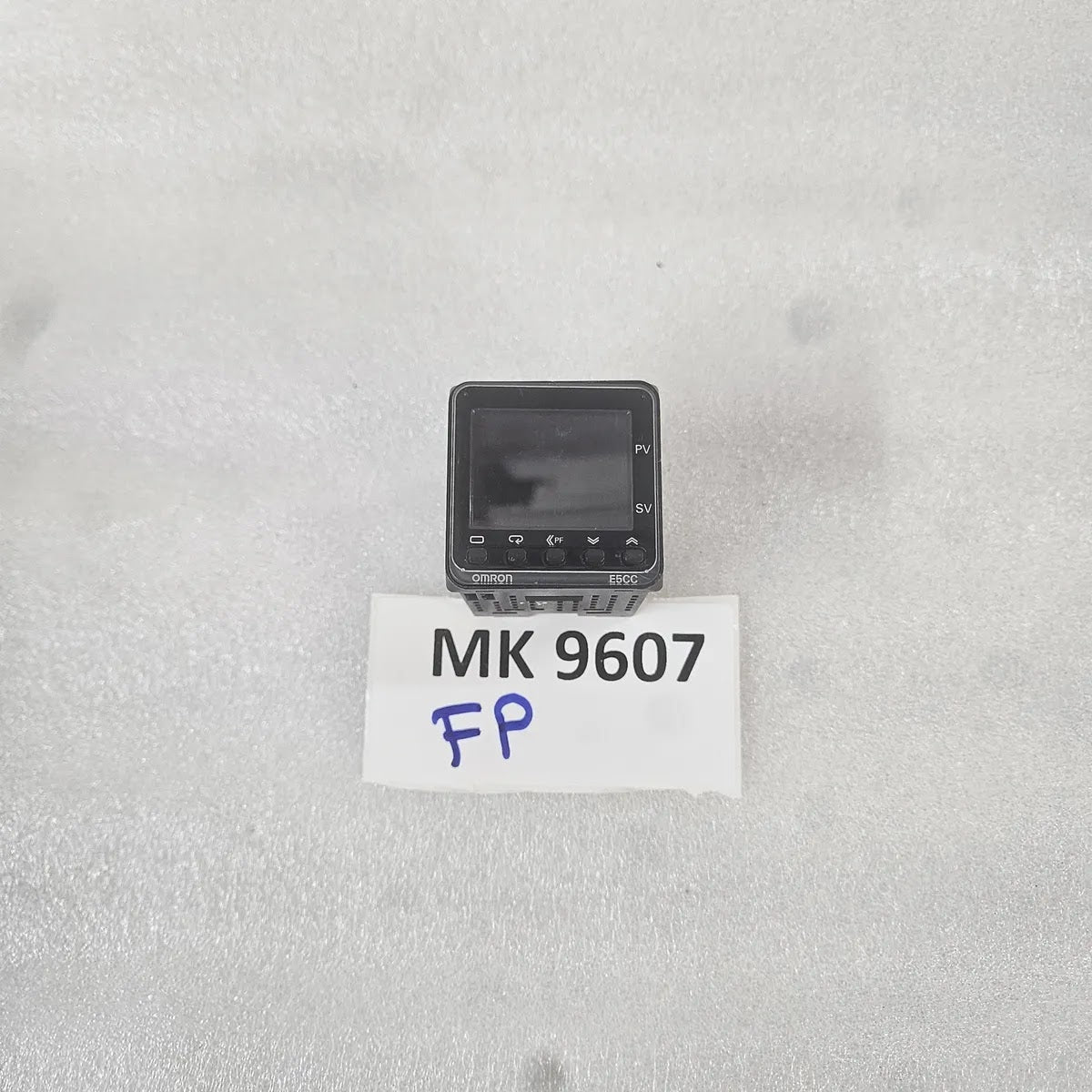 Omron E5CC-RX2ASM-800 Digital Controller 100-240VAC For Parts - FOR PARTS