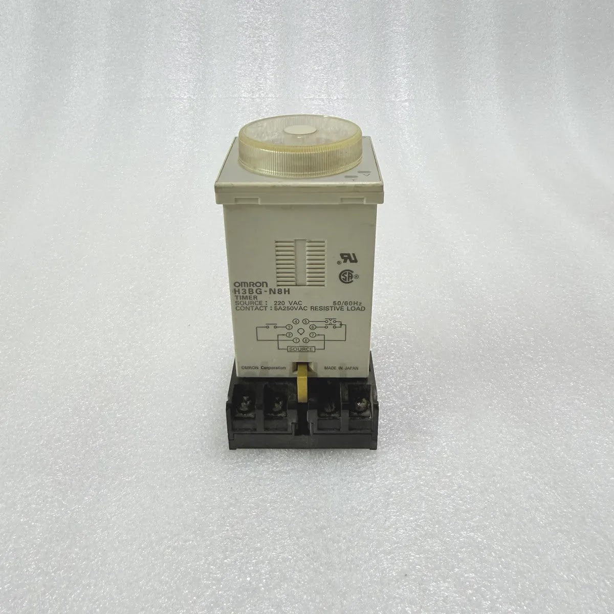 Omron H3BG-N8H Timer 220VAC Pre-Owned
